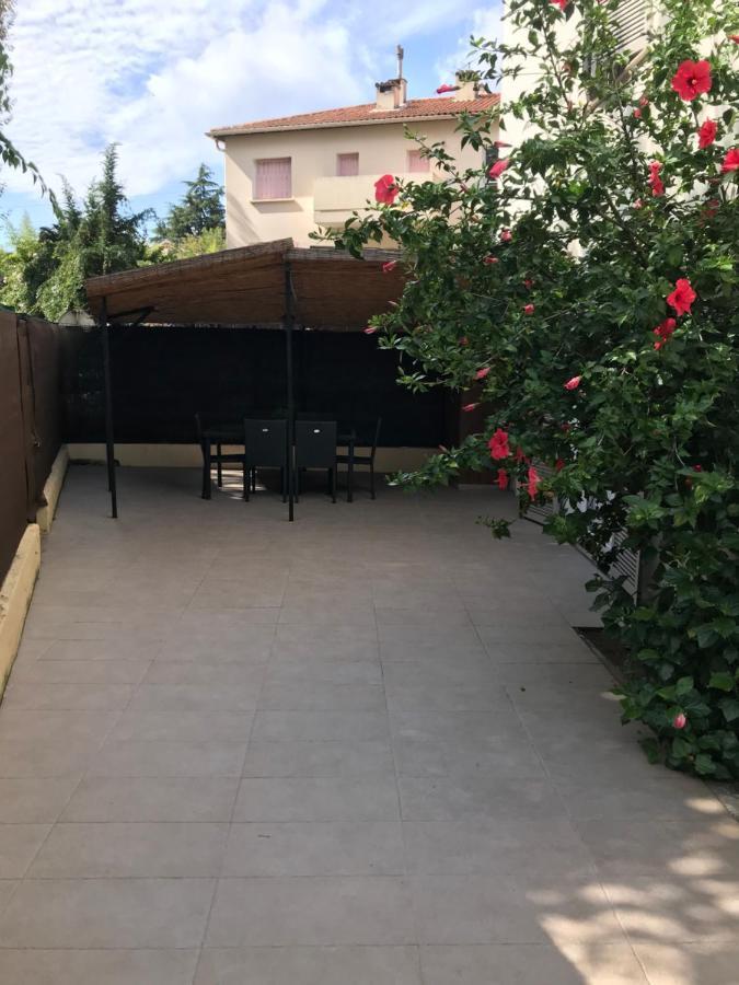 Sleep In Antibes City Center Apartment Exterior photo